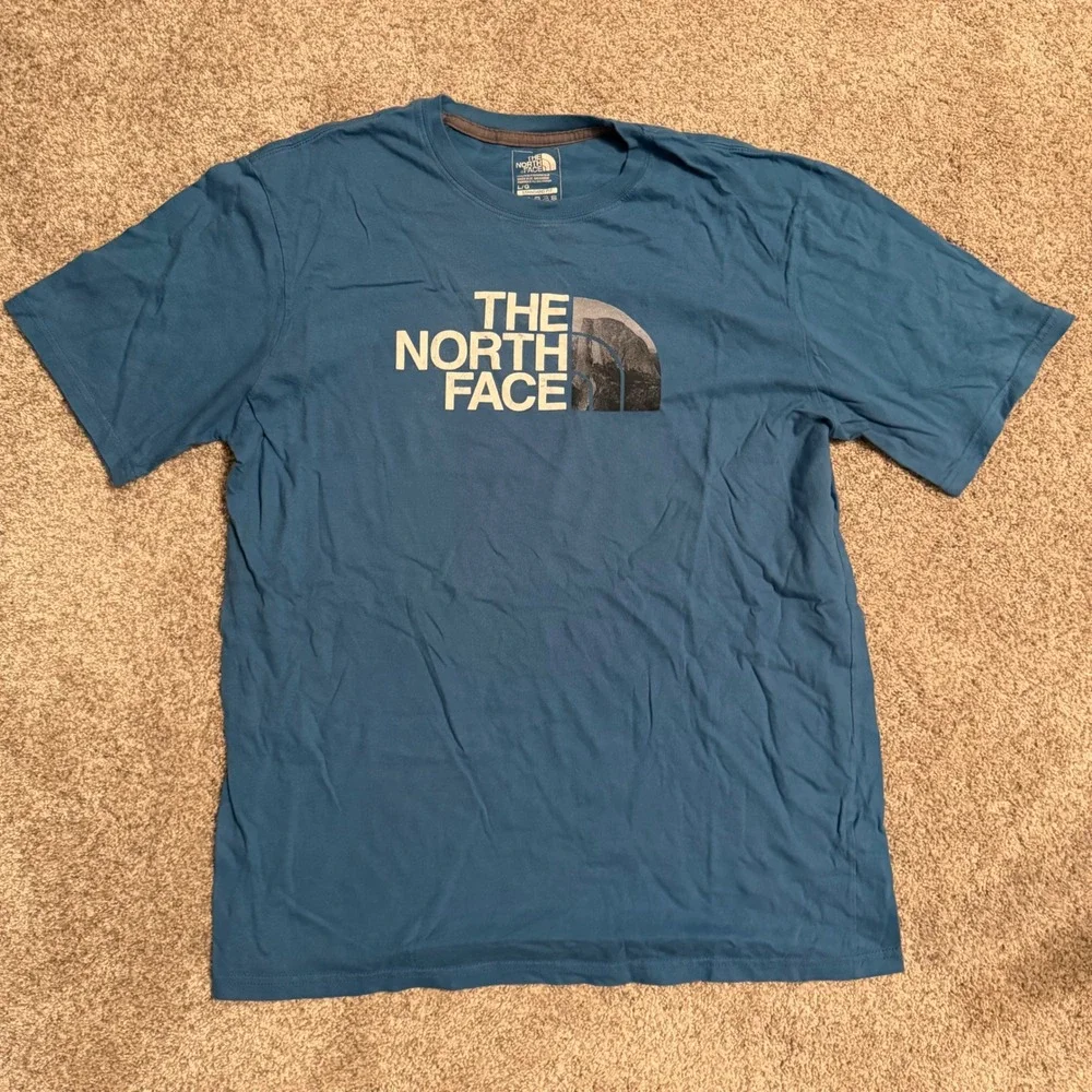 The North Face Mens Blue Graphic Logo Short Sleeve T-Shirt Large Standard Fit